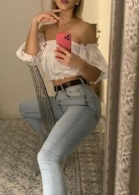 Индивидуалка Арина +7(981)827-05-47 Санкт-Петербург