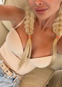 Индивидуалка Арина +7(981)827-05-47 с 3 размером груди предлагает профессиональные секс и интим услуги возле метро Владимирская в городе Санкте-Петербург - фото 1