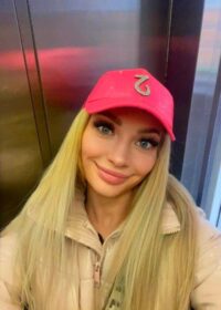 Индивидуалка Маша +7(981)758-59-09 с 3 размером груди предлагает профессиональные секс и интим услуги возле метро Парк Победы в городе Санкте-Петербург - фото 1