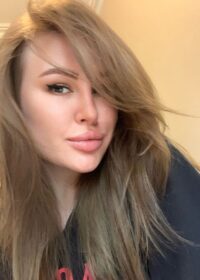 Проститутка Ванесса +7(981)827-05-47 с 1 размером груди предлагает профессиональные секс и интим услуги возле метро Московская в городе Санкте-Петербург - фото 2